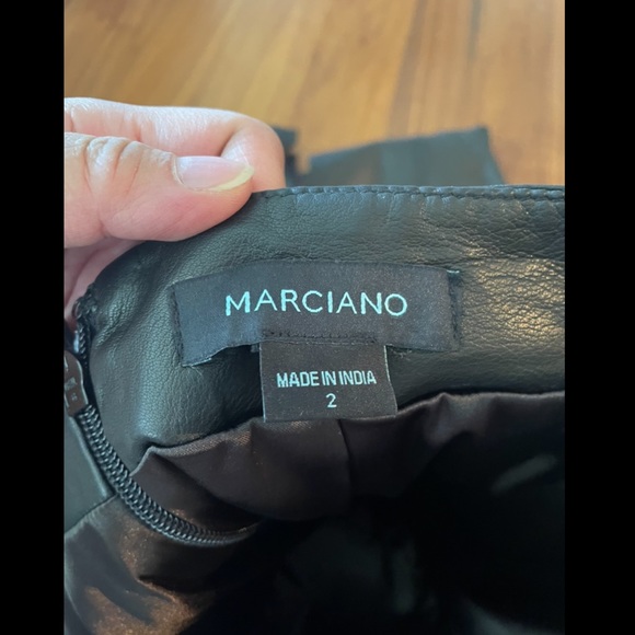 Marciano luxe leather skirt - Picture 6 of 11